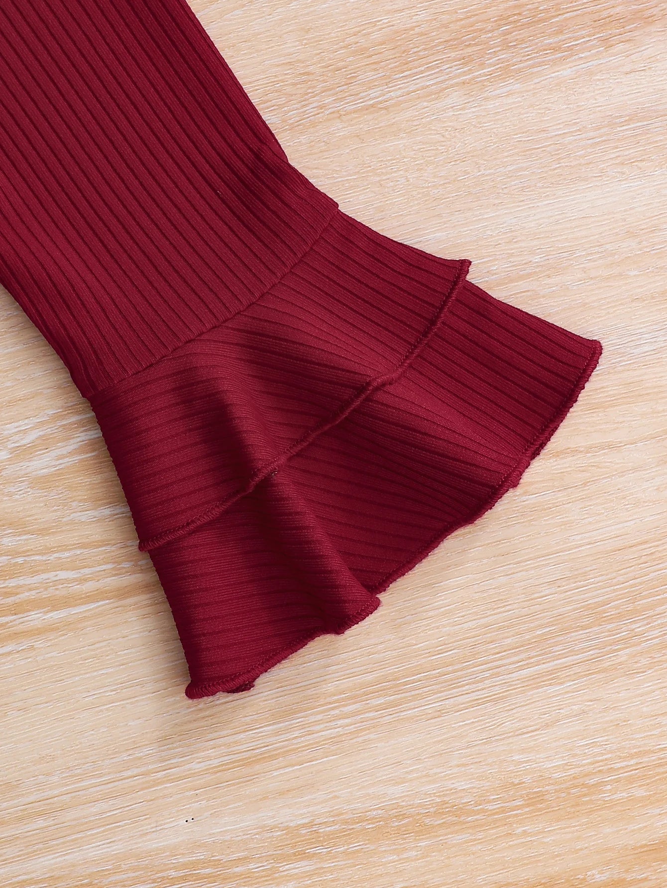 Spring Autumn Pink Baby Girl Romper with Ruffle Sleeves And Headscarf for Infants And Toddlers