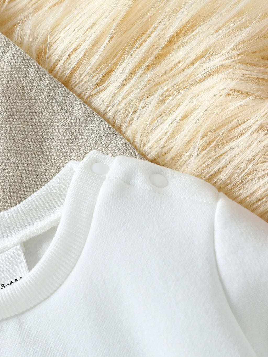 2025 Baby Boys Autumn /Winter Outfits Sets Embroidery Letter Cartoon Bear Sweater Top &Pants 2pcs Cute Toddler Clothing Casual