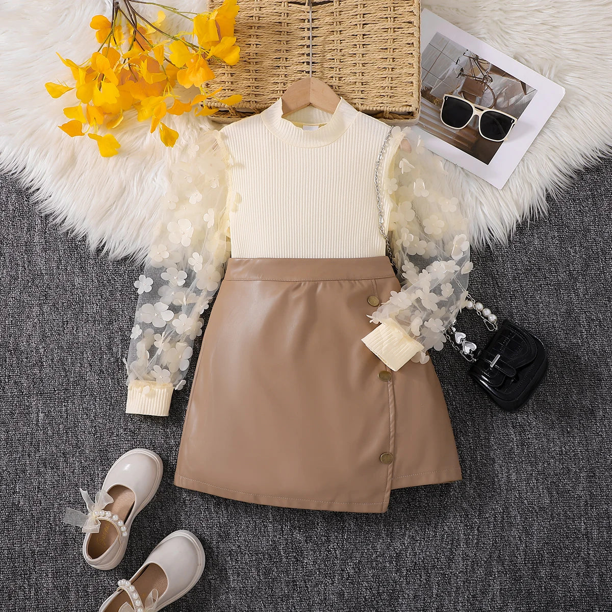 Girls Casual Hollow out Sleeve Top with Half Skirt Two-Piece Set Spring Autumn Fashion Kids Outfit