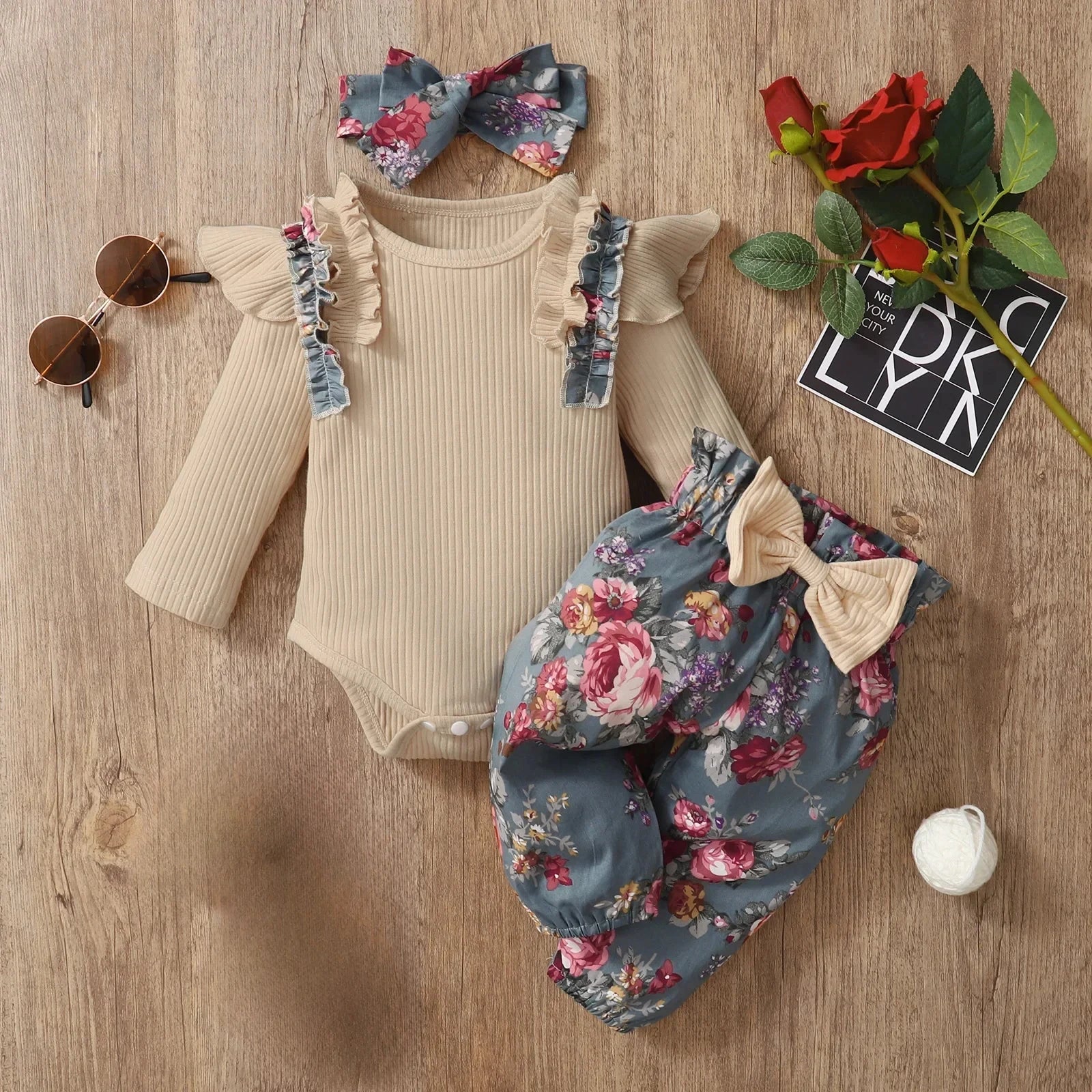 Toddler Newborn Baby Girl Clothes Set Long Sleeve Knitting Top Bodysuit Printed Love Heart Pants Headband Outfit