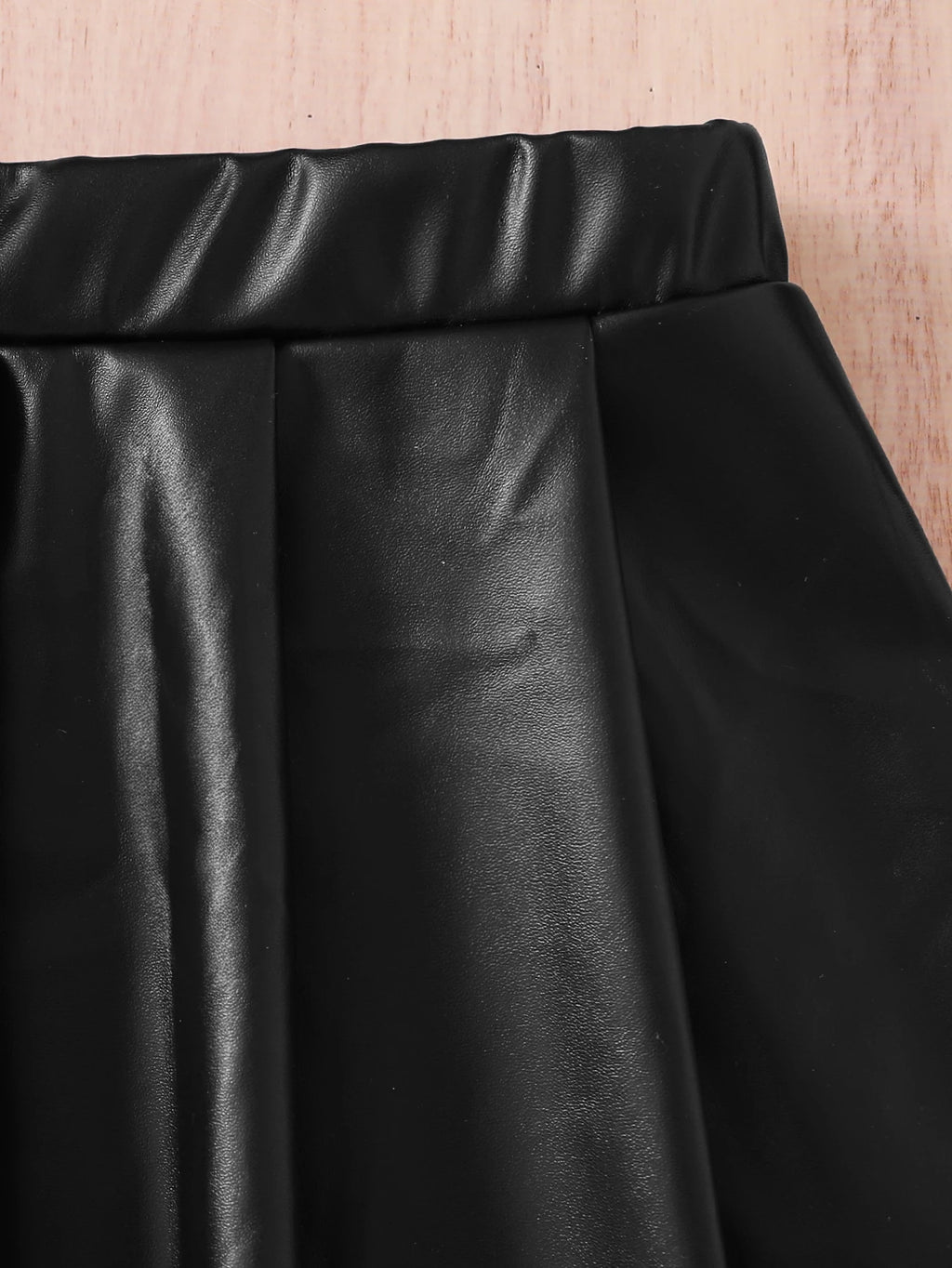 8-12Y Trendy Girls' Spring and Autumn Fashion Clothing Set: Girls' Solid Color Knitted Round Neck Flutter Sleeve Top + Pu Leather Pleated Skirt Set, Casual Daily Party Dress 2-Piece Set