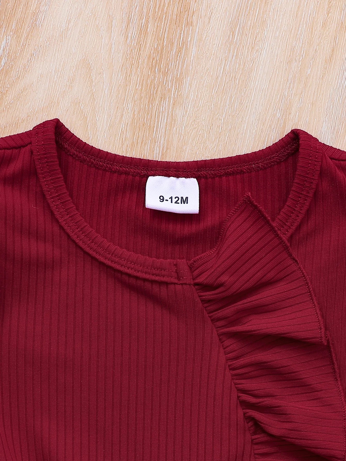 Spring Autumn Pink Baby Girl Romper with Ruffle Sleeves And Headscarf for Infants And Toddlers