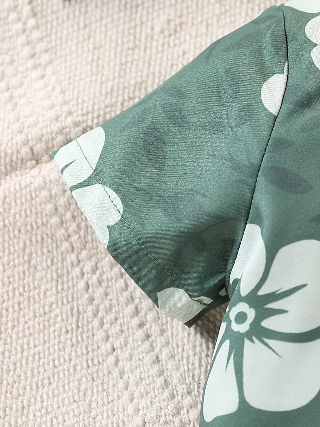 Kidsclick Boys’ Summer Vacation T-Shirt & Shorts Set – 2-Piece Casual Outfit with Pocket Detail (Toddlers)