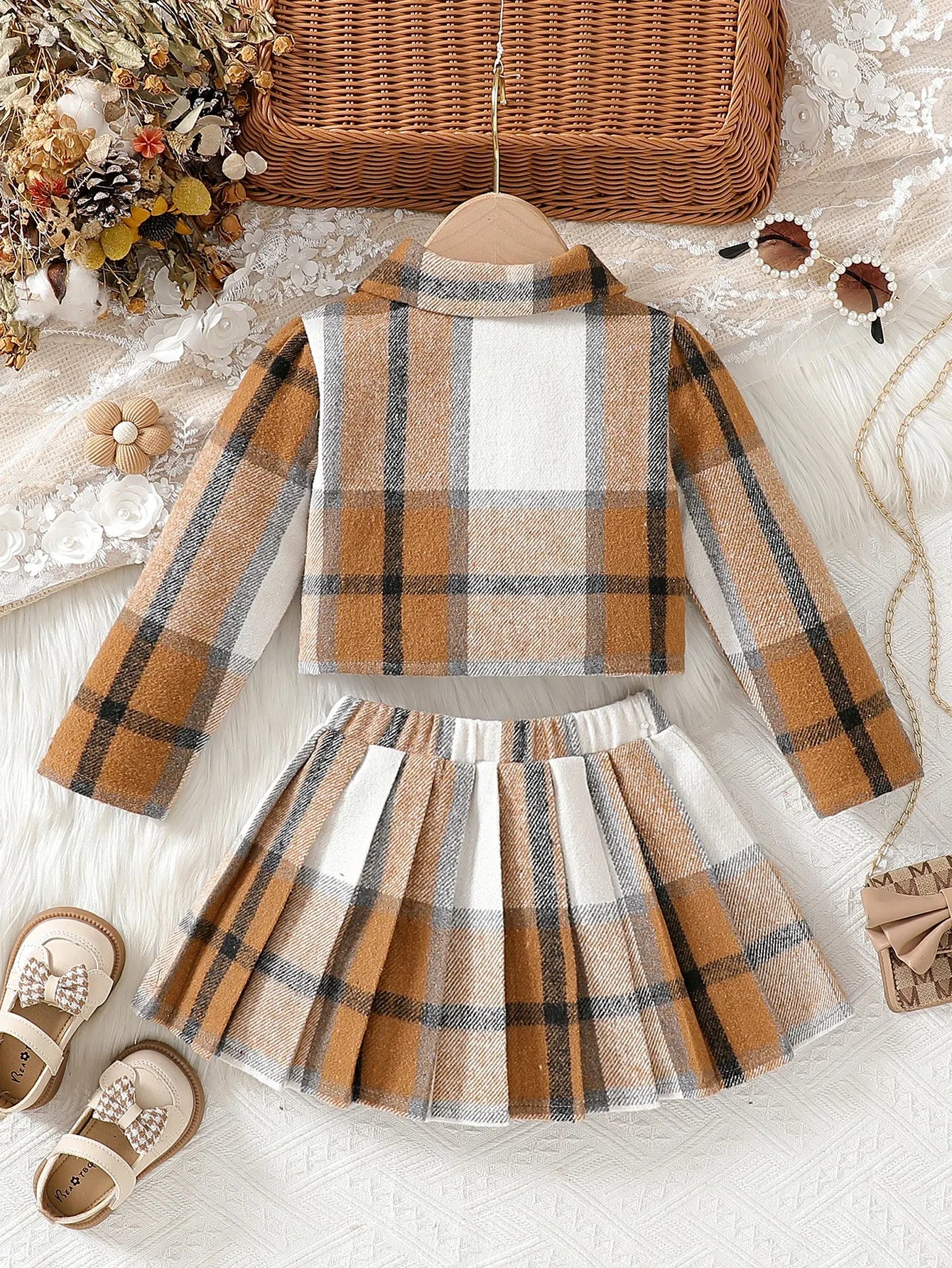 2025 New Striped Long-Sleeved Top and Striped Skirt College-Style Versatile Two-Piece Set