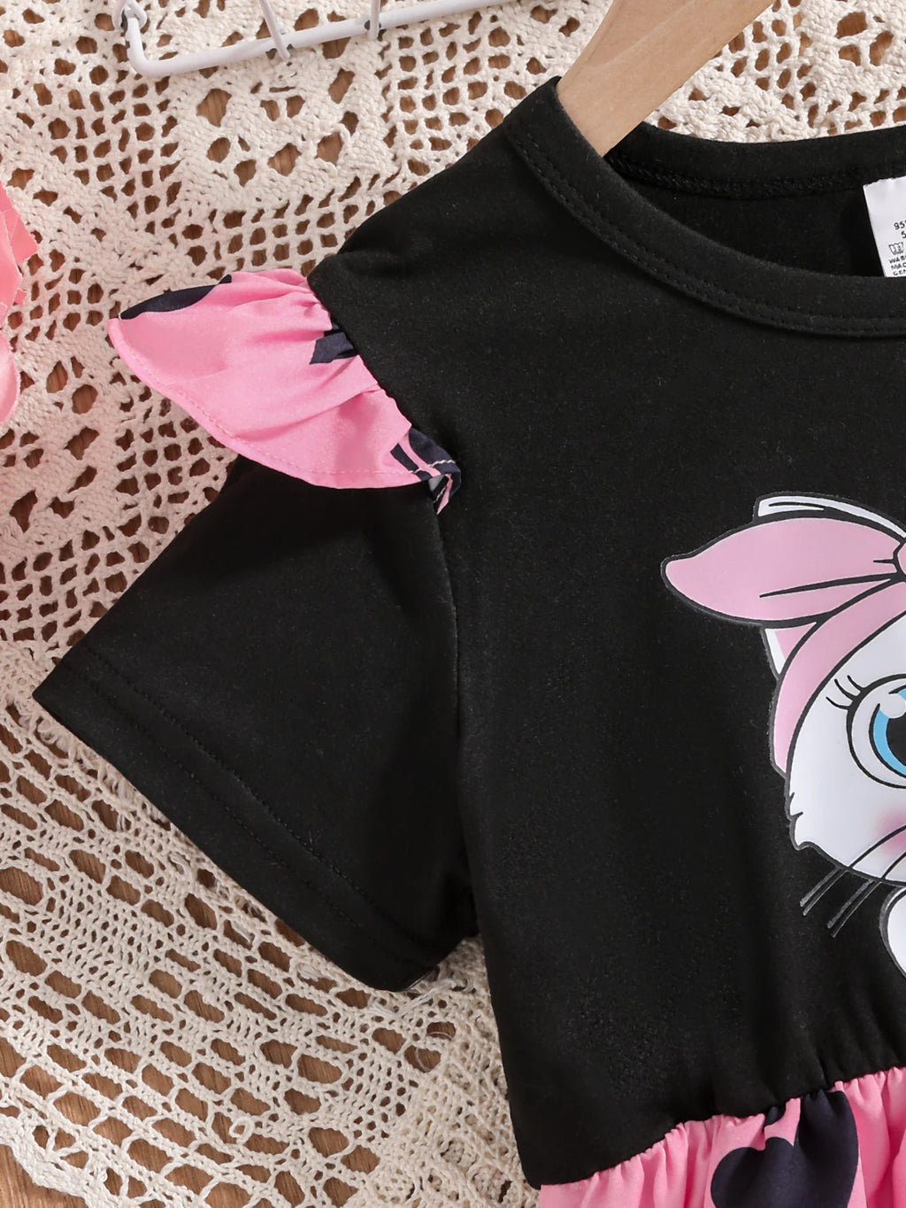 Girls' Fashionable Summer Dress, Little Girl's Cat Print Flutter Sleeve Short-Sleeve Patchwork Heart All-Over Print Mid-Length Waist-Cinching Dress, Comfortable and Elegant Youth Clothing for Girls, Outdoor Stylish and Unique