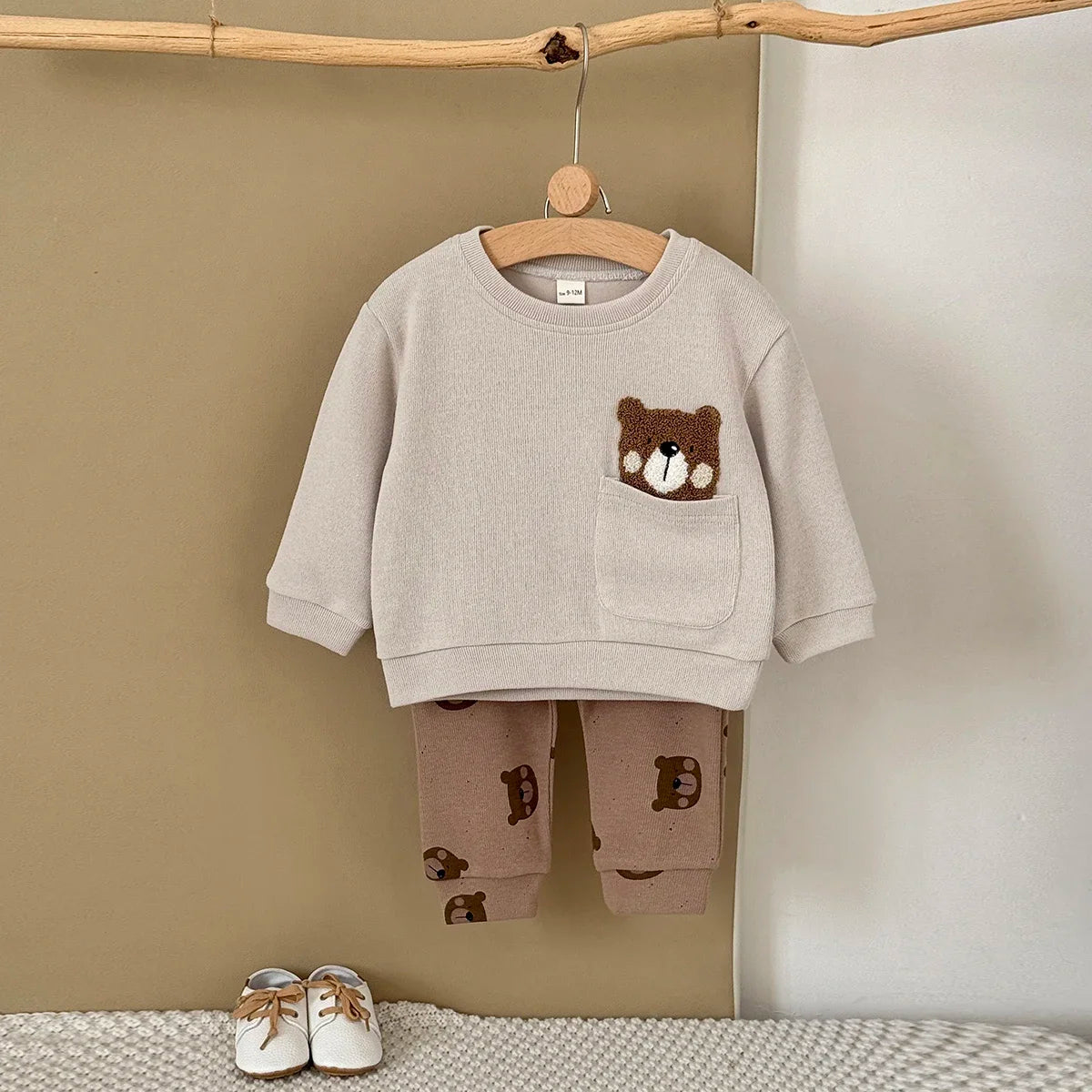 Korean Style Baby Boy Girl Clothes Set Breathable Fabric Bear Embroidery Pullover+All-over Bear Print Pants Infant Casual Outfit